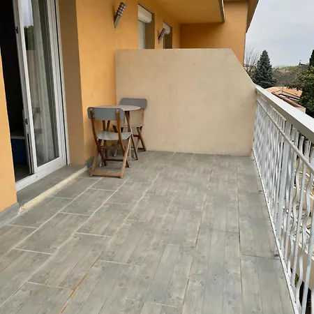 Logis Le Clement V 2* روكمور