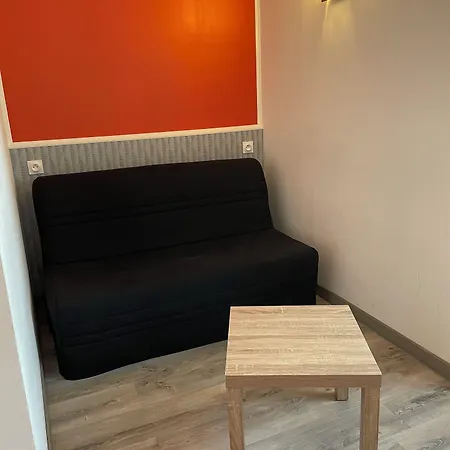 Logis Le Clement V Hotel Roquemaure (Gard)