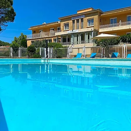 Logis Le Clement V 2* Roquemaure (Gard)