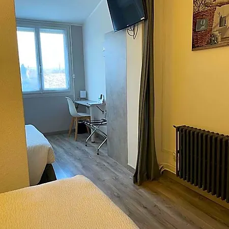 Logis Le Clement V 2* Roquemaure (Gard)