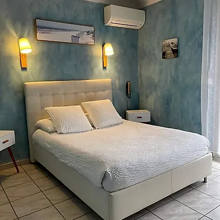 Logis Le Clement V 2* Roquemaure (Gard)