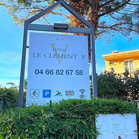 Hotel Logis Le Clement V
