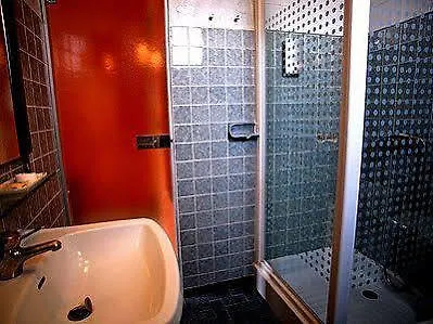 Logis Le Clement V Hotel 2*